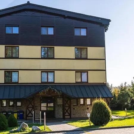 Tatrahouse